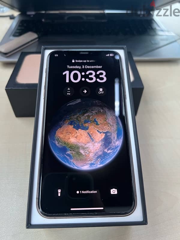 IPhone 11 pro max 256 بشريحتين 5