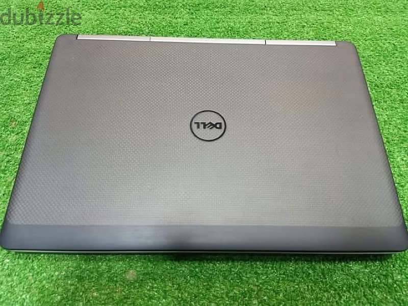 Dell Precision 7520 1