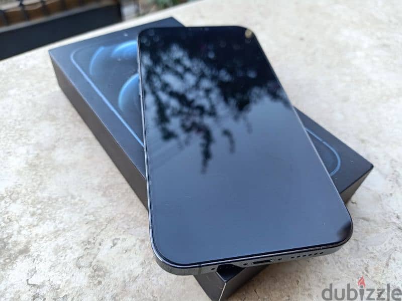 Iphone 12 Pro Max 128 | يفون ١٢ برو ماكس بحالة ممتازة بمشتملاتة 3