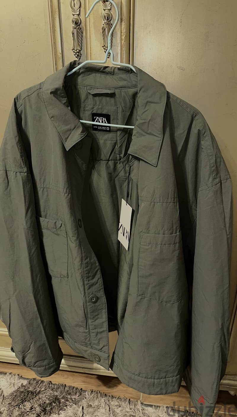 Zara jacket for sale(new) 0