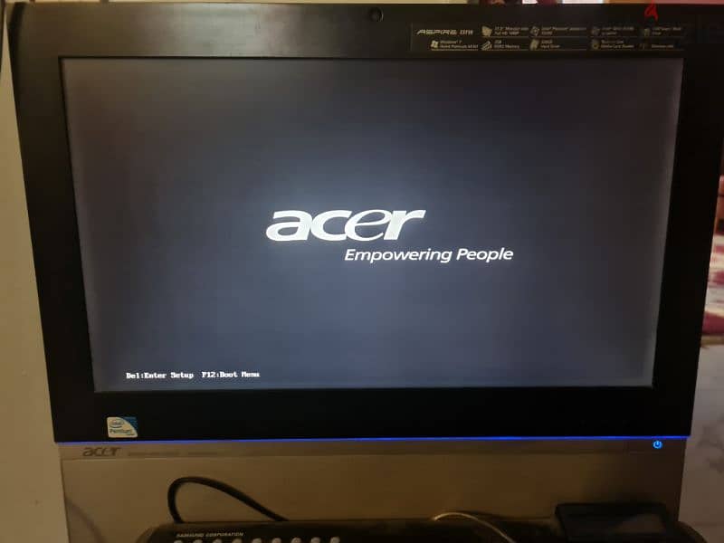 كمبيوتر acer + شاشه Dell 0