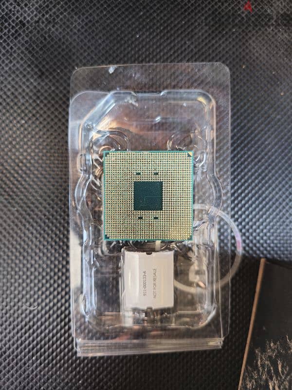 amd ryzen 5 pro 4650g with cooler معالج ريزن ٥ معاه مبرد 2