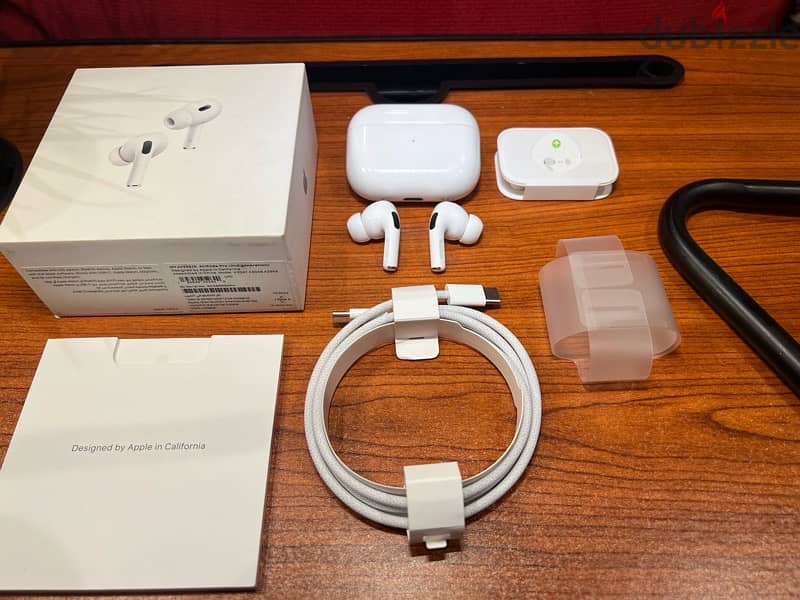 apple airpods pro 2 ( USB-C ) 4