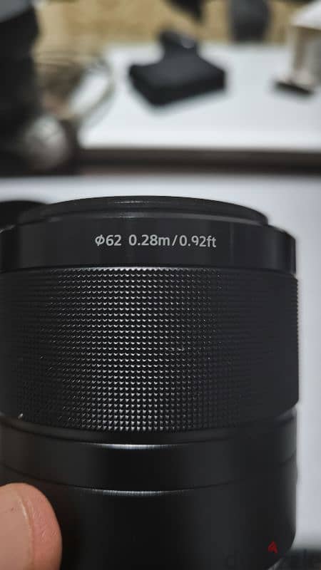 Sony Fe 90mm f-2.8 macro G OSS lens 4