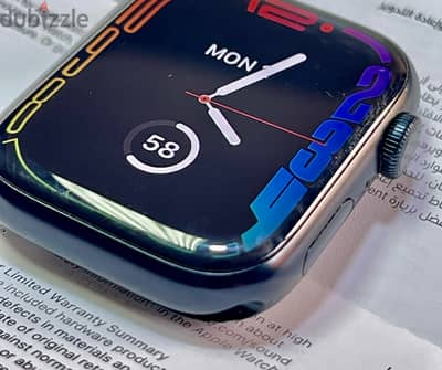 : Apple Watch Series 7 - 45mm بحالة الزيرو