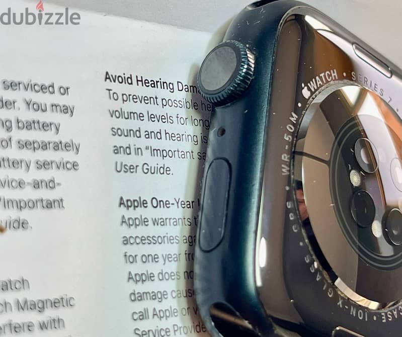 : Apple Watch Series 7 - 45mm بحالة الزيرو 9