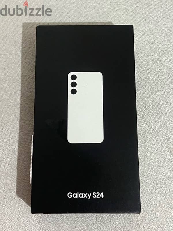 New Marble Gray Galaxy S24 0