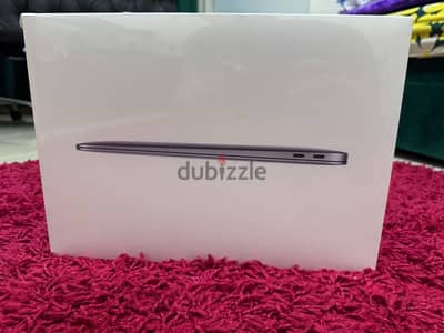 100% Battery Macbook Air M1 2020