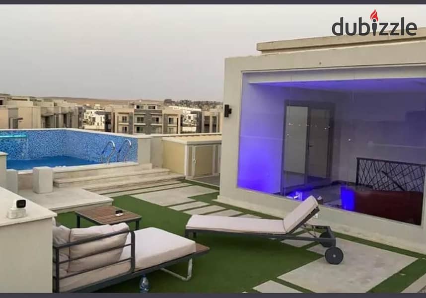 Penthouse With Private Pool With Immediate Receipt In Galleria Compound Heart Of Golden Square Next To Mivida 0