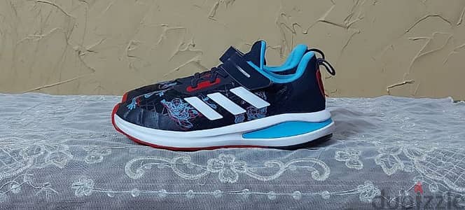 adidas shos original size 35 for kids used very good