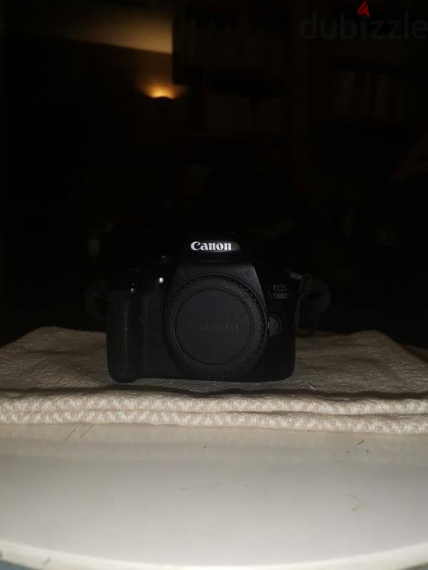 Canon camera 1300D 4