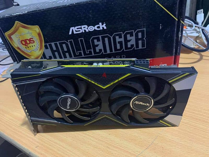 rx 5500 xt 4 giga as rock Challenger 2 fans 2