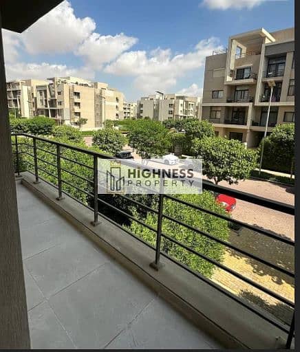 Finished apartment with garden for sale, immediate delivery, minutes from Rehab and Downtown area in Al Marasem Fifth Square Compound 0