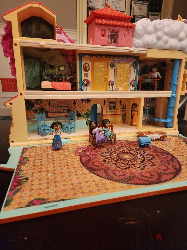 Encanto doll house 2