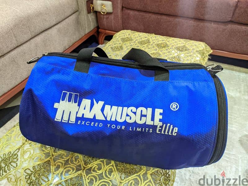 شنطه max muscle رياضيه للچيم 1