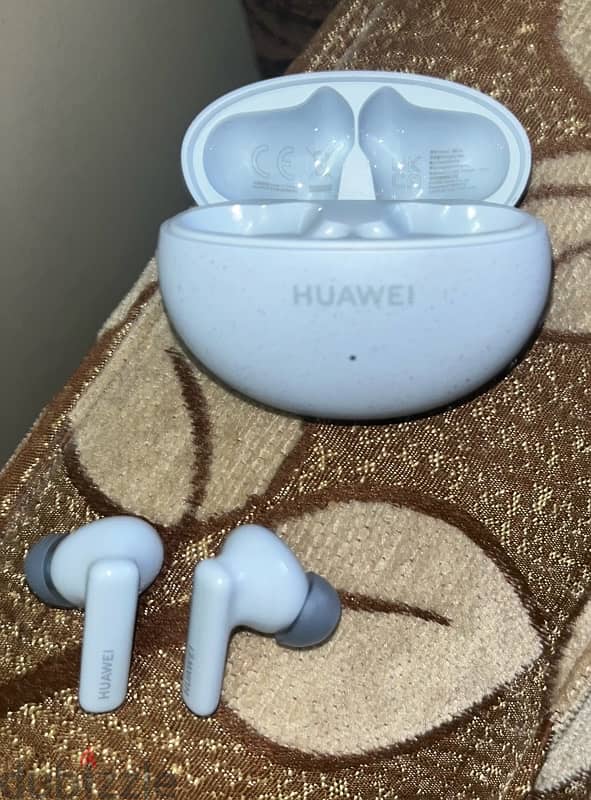 سماعه huawei freebuds 5i 2