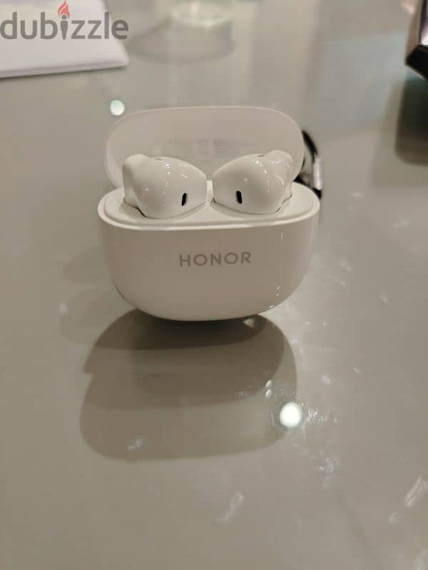 airpods honor x6 1