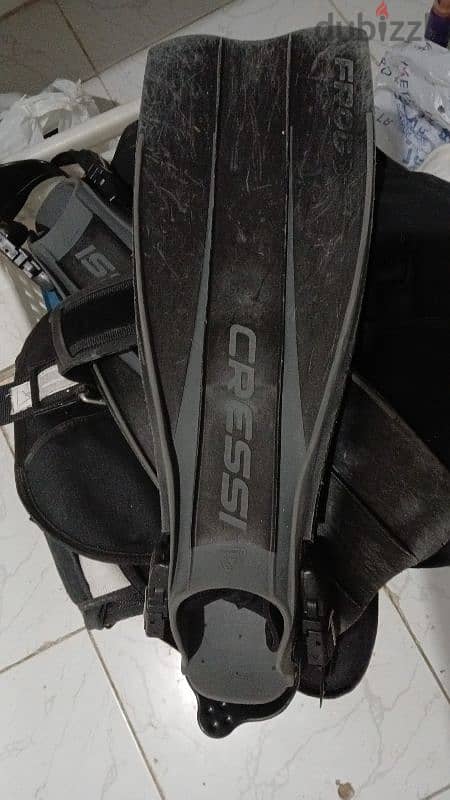 زعانف غطس كريسي إيطالي cressi diving fins 0