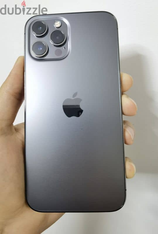 Iphone 12 pro Max 3