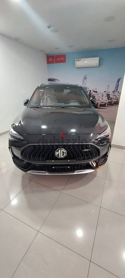 MG HS LUXURY   / 2025