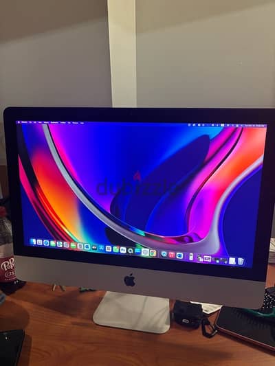 iMac 2017 (21.5) 4K 16GB Ram 1TB HDD