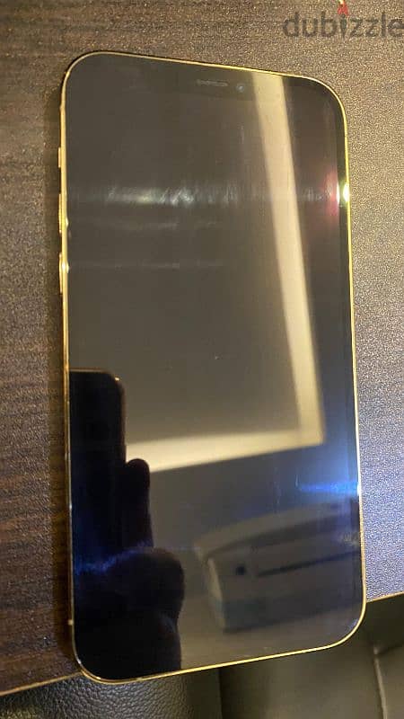 Golden iphone 12 pro 128 gb - 81% battery. 0