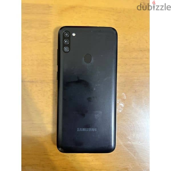 Samsung Galaxy m11 1