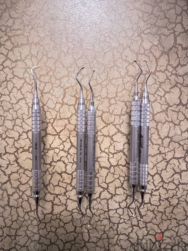 denta loupes and dental instruments 5