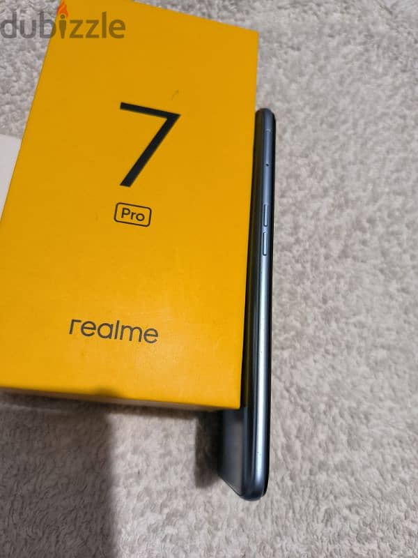 Realme 7 Pro 4