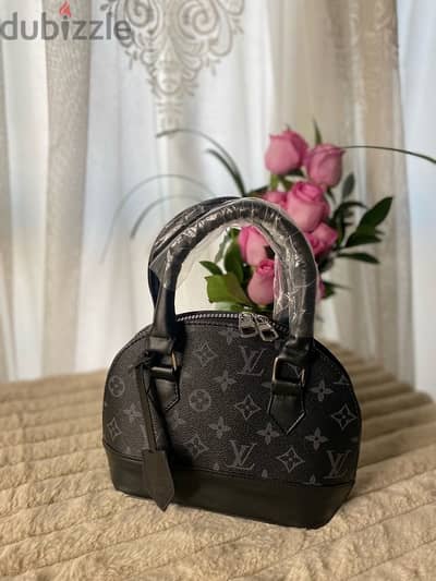 Louis Vuitton Bag00