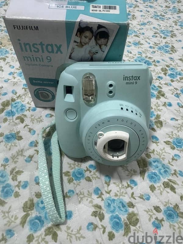 للبيع كاميرا instax mini9 0