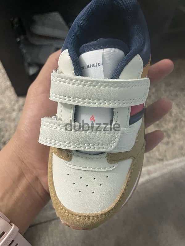 Tommy helfiger new baby shoes 7