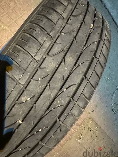 3 Tyres/كاوتش Bridgestone