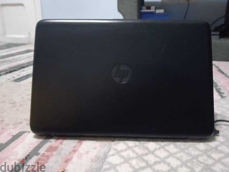 HP 15 Core i7  / 16 GB Ram / 1 Tera HDD + SSD 128 GB / AMD Radeon 2GB 8