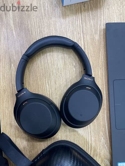 Sony WH-1000XM4