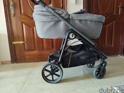 عربية أيطالى مركة peg perego حالة فوق ال ممتازة