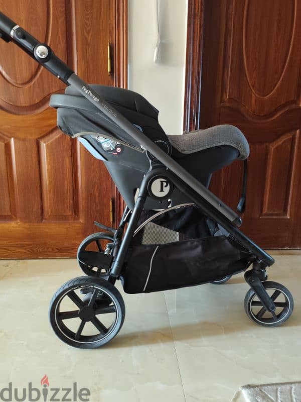 عربية أيطالى مركة peg perego حالة فوق ال ممتازة 3