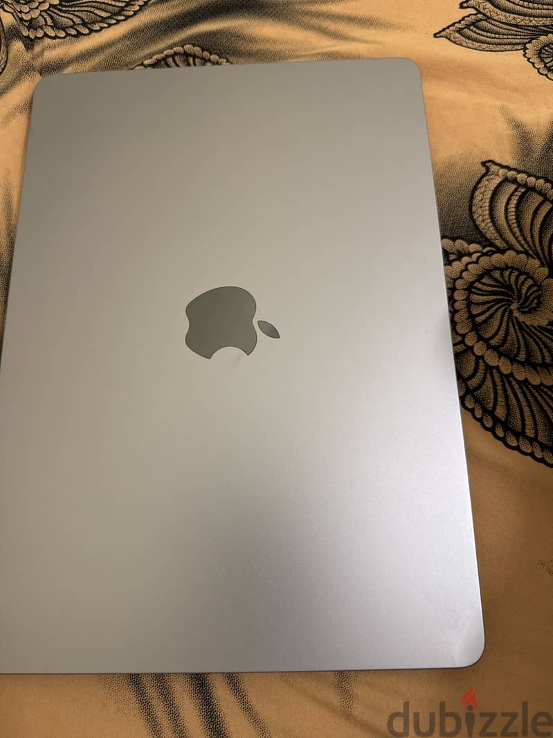 Used macbook air m2 1