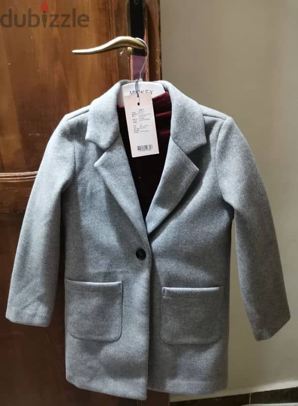 coat طويل صوف مقاس من ٦ ل ٧ مرتاح 0