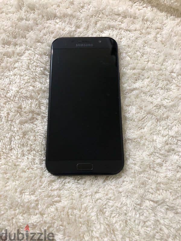 Samsung Galaxy a7 2017 4