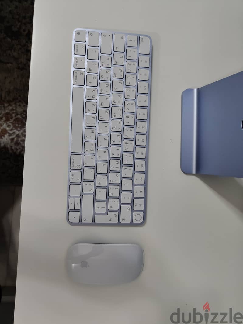 Imac m4 with 32GB unified memory, 1TB SSD 2