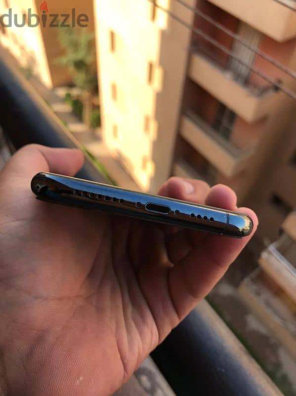 iphone 11 pro max 256g للبدل 4