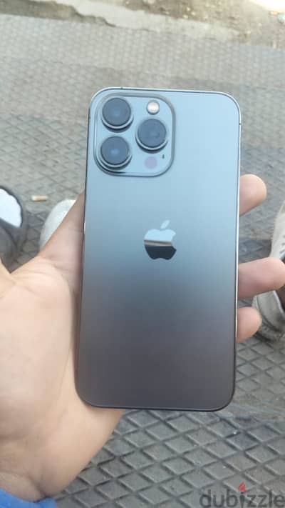 ايفون 13 برو