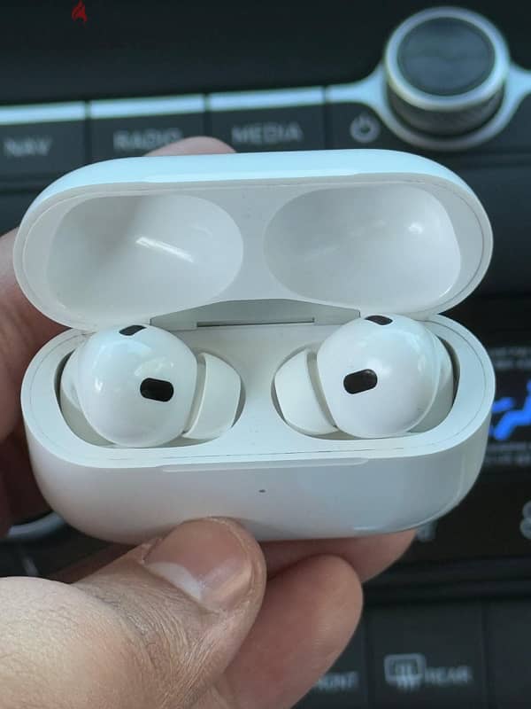 AIRPODS PRO 2 type c 6