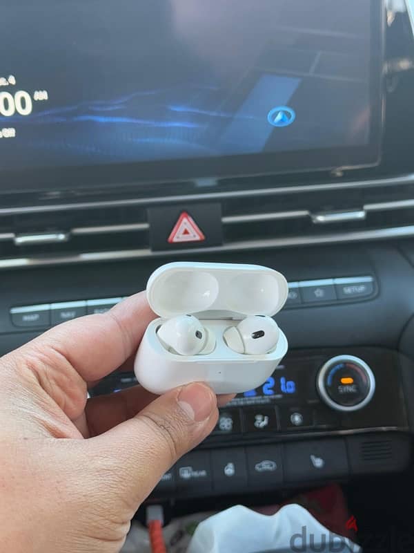 AIRPODS PRO 2 type c 8