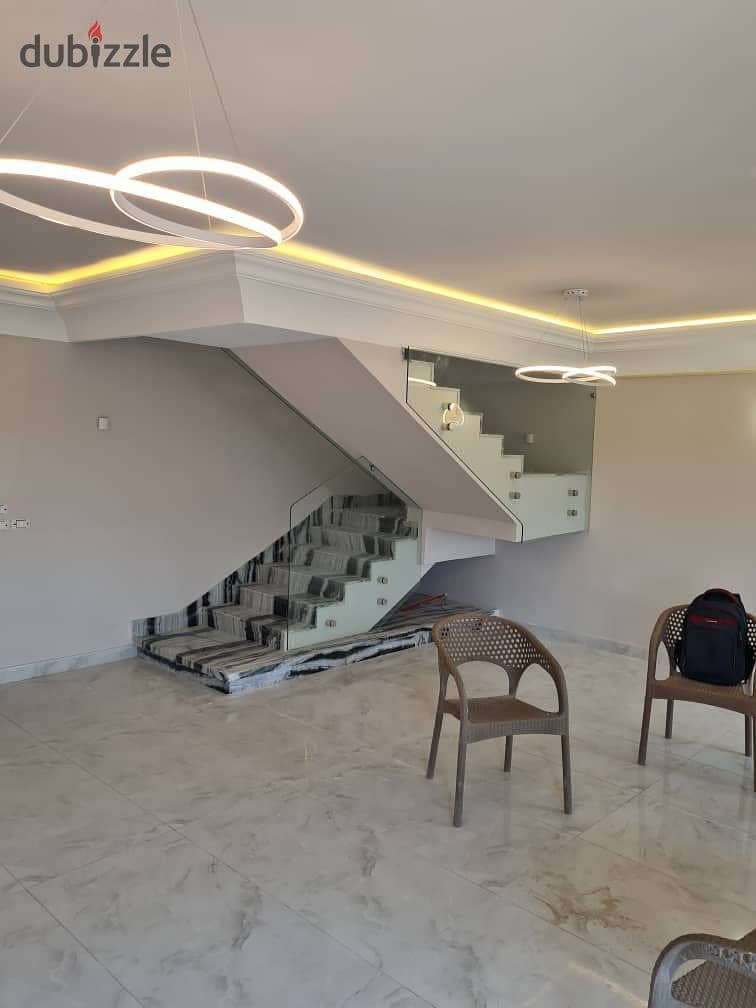 lowest price penthouse with kitchen for rent in stone residence new cairo 0