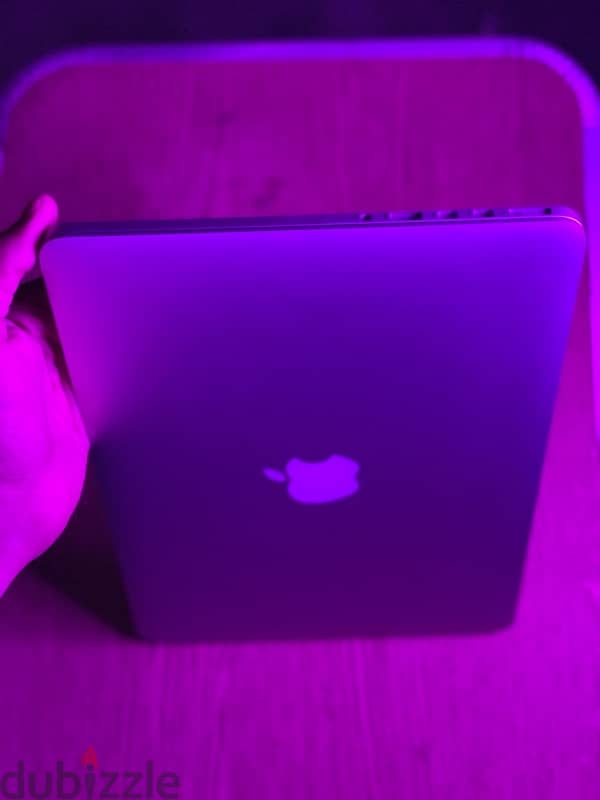 MacBook Pro (Retina, 13-inch, Early 2015) 8