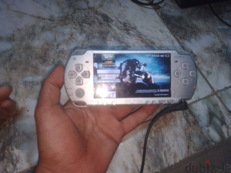 للبيع psp حاله ممتازه 1