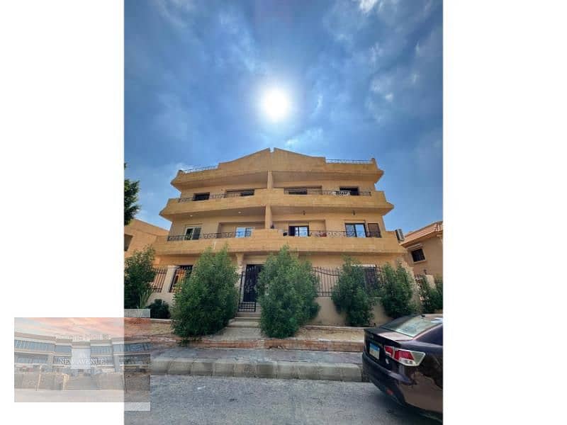 Apartment very best price - 3 bedroom - ready to move - very prime location - in Sherouk 2 0