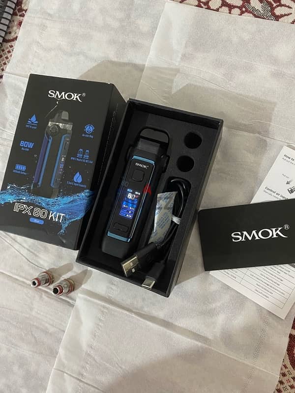 فيب smok ipx80 kit بشاشه دجيتال ٨٠ وات ، بحاله جيده جدا للبيع + العلبه 1